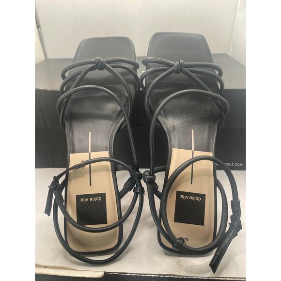 Size 7.5 Wide - Dolce Vita Bev Wide - Black main image 7